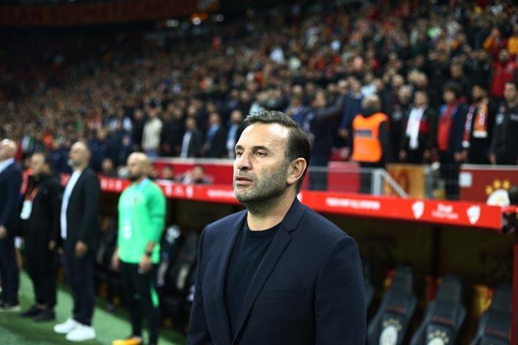 Yunus Akgün, Seferovic, Gomis döküldü taraftarlar ateş püskürdü Kemal Sunalın film müziği olay oldu