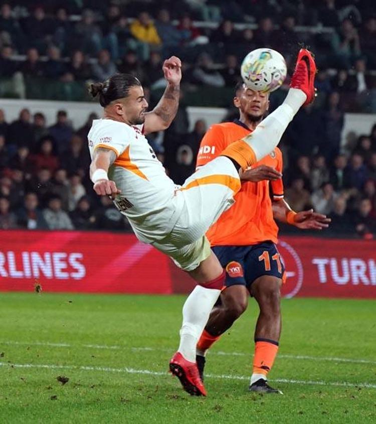 Okan Buruk Jorge Jesusun hatasını affetmedi İcardinin asisti Galatasaraylıları mest etti