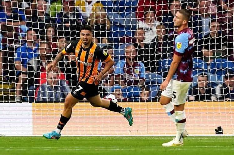 Ozan Tufandan bir transfer daha Galatasarayın eski kalecisi devreye girdi