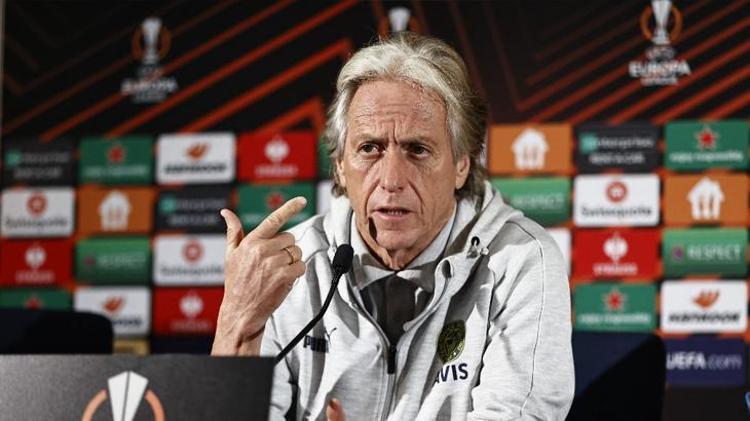 Fenerbahçenin transferde hedefi belli oldu Jorge Jesus yıldız ismin transferini istedi