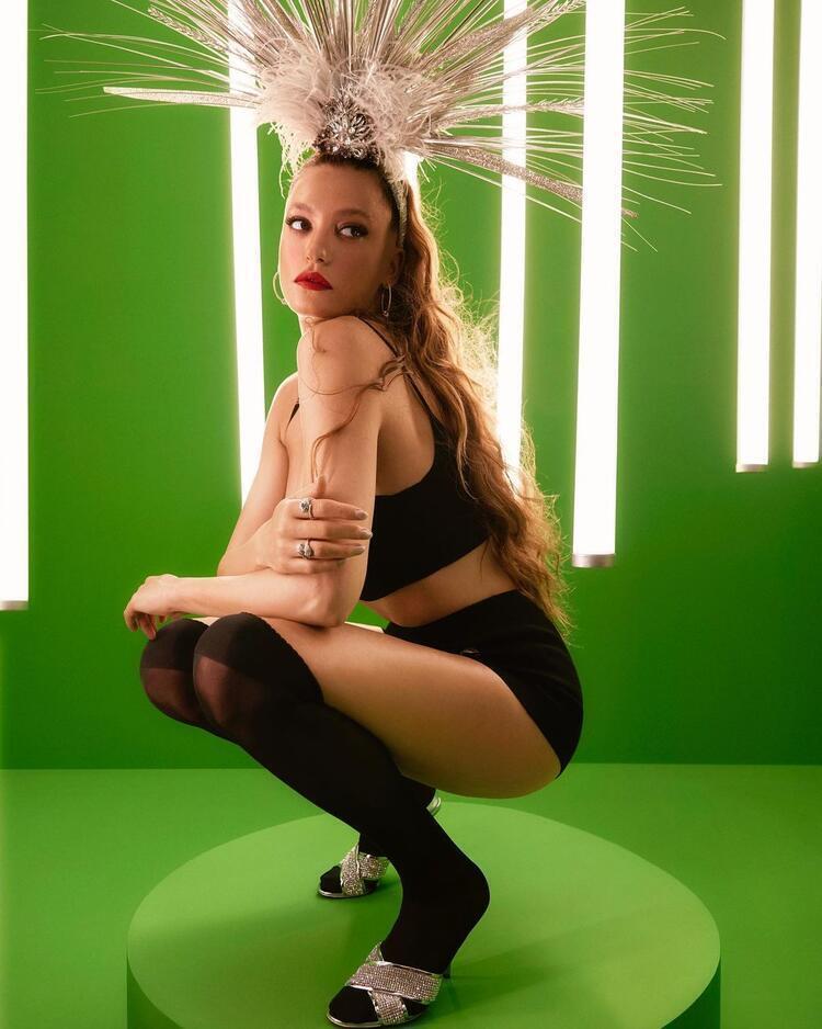 Serenay Sarıkayadan eğlenceli anlar