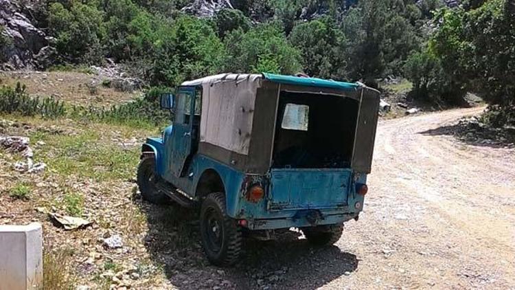 “1950 MODEL BU CİP ZATEN BENİM ÇOCUKLUK AŞKIMDI”