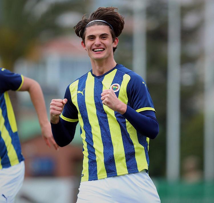 YUSUF KOCATÜRK İÇİN YENİ EMRE BELÖZOĞLU YAKIŞTIRMALARI