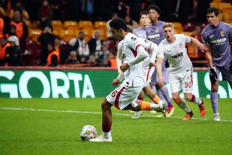 Okan Burukun 19luk prensi göz kamaştırdı Galatasaray yeni Selçuk İnanı buldu