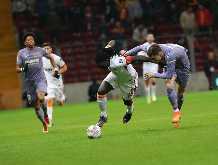 Okan Burukun 19luk prensi göz kamaştırdı Galatasaray yeni Selçuk İnanı buldu