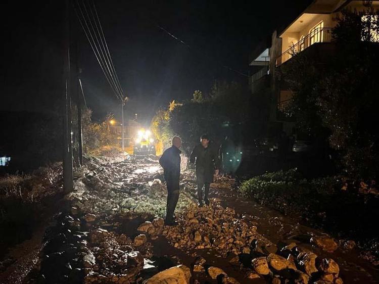 Antalyada sel felaketi Her yeri su bastı