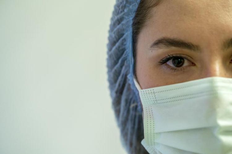 Maske davasında flaş gelişme Tazminat kararı bozuldu