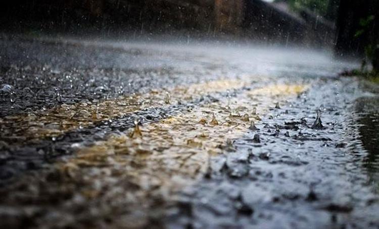 Meteoroloji son dakika duyurdu Kar yağışı kuvvetli geliyor, sıcaklık 6 derece birden düşecek