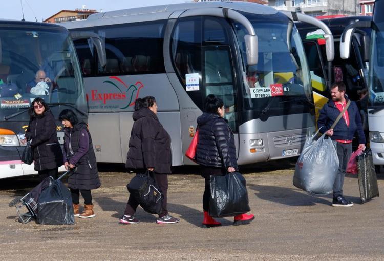 Aldıklarını taşımakta güçlük çektiler