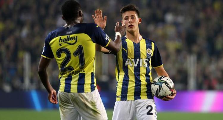 Önce Mesut Özil şimdi de Arda Güler PSG - Dortmund - Ajax dediler ama...