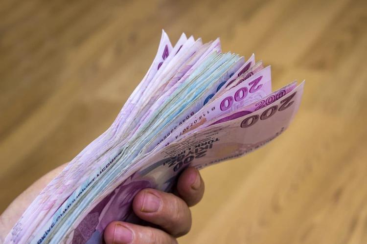Emekli ve memura büyük zam geliyor En düşük emekli ve memur maaşları tek tek hesaplandı, İşte zamlı aylıklar...