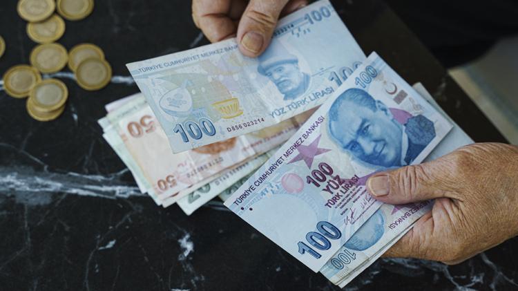 Emekli ve memurlara yeni yıl müjdesi geldi Emekli ve memura çifte zam, tek tek hesaplandı