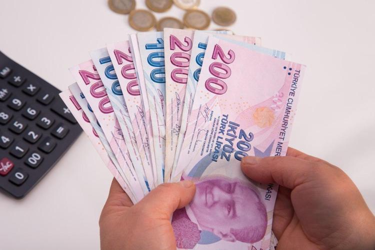 Emekli ve memurlara yeni yıl müjdesi geldi Emekli ve memura çifte zam, tek tek hesaplandı