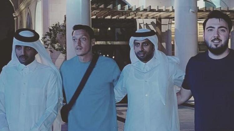 JORGE JESUS GELDİ MESUT ÖZİL GİTTİ