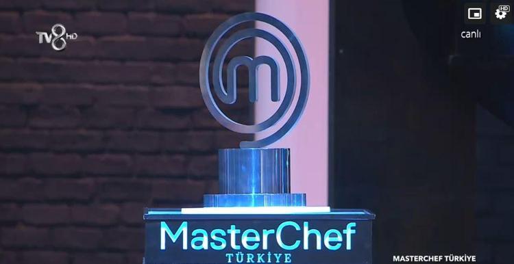 SENEYE MASTERCHEF ALL STAR