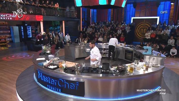 Masterchef şampiyonu belli oldu İşte zafere ulaşan yarışmacı