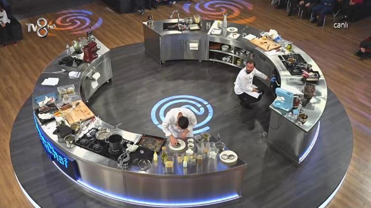 Masterchef şampiyonu belli oldu İşte zafere ulaşan yarışmacı