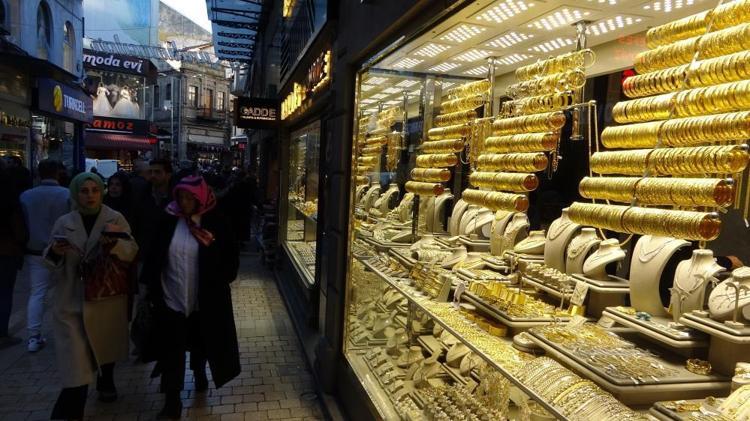 Altın fiyatlarında flaş gelişme Gram altın yükselince fiyatı patladı, işte yeni zirve