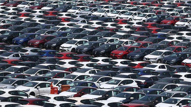 Araba fiyatlarıyla ilgili son dakika gelişmesi Sıfır ve ikinci el arabalar uçuşa geçti, zam oranı açıklandı