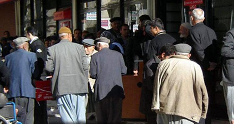 e devlet emeklilik başvurusu nasıl yapılır, kaç günde sonuçlanır e devlet EYT başvuru ve EYT emeklilik sorgulama ekranı EYT emeklilik başvurusu ne zaman yapılmalı, başvuru formu gerekli mi