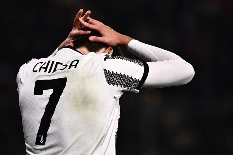 8 SIRA GERİLEDİ