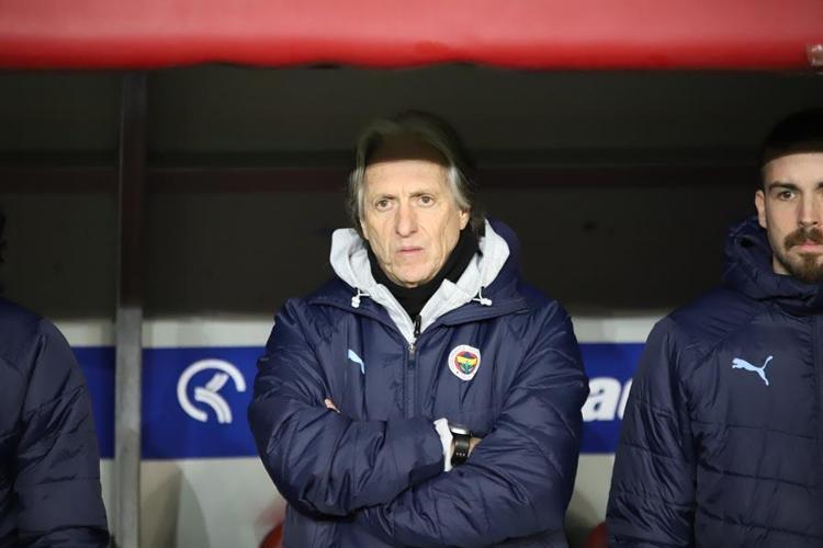 Bu sefer de Roger Schmidt Ali Koçun peşine düştü Onu bize verin Joao Felix yapalım