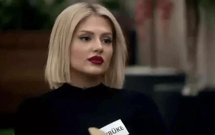Kısmetse Olur Aybüke saçlarını siyaha boyattı