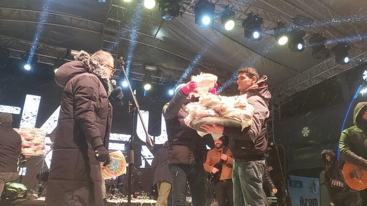 Haluk Levent seyircilerden tam not aldı