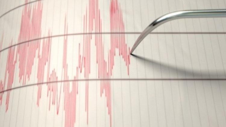 Türkiye deprem risk fay hattı haritası Türkiyede fay hatları neler, Doğru Anadolu bölgesi fay hattı hangi illerden geçiyor, evimin altından geçiyor mu Deprem risk ve fay hattı haritası
