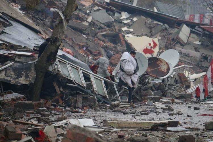 ‘900 yıldır suskun olan fay kırıldı’