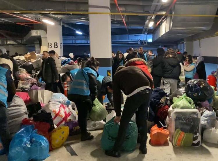 İşte Depremzedelerin yanında olmak için adım adım yardım rehberi