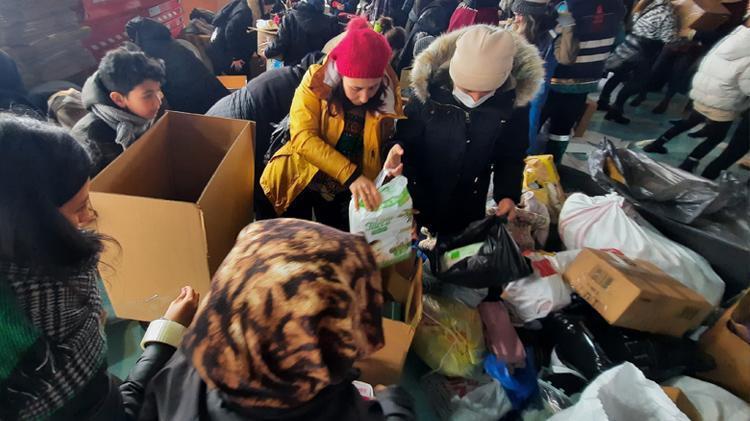 İşte Depremzedelerin yanında olmak için adım adım yardım rehberi