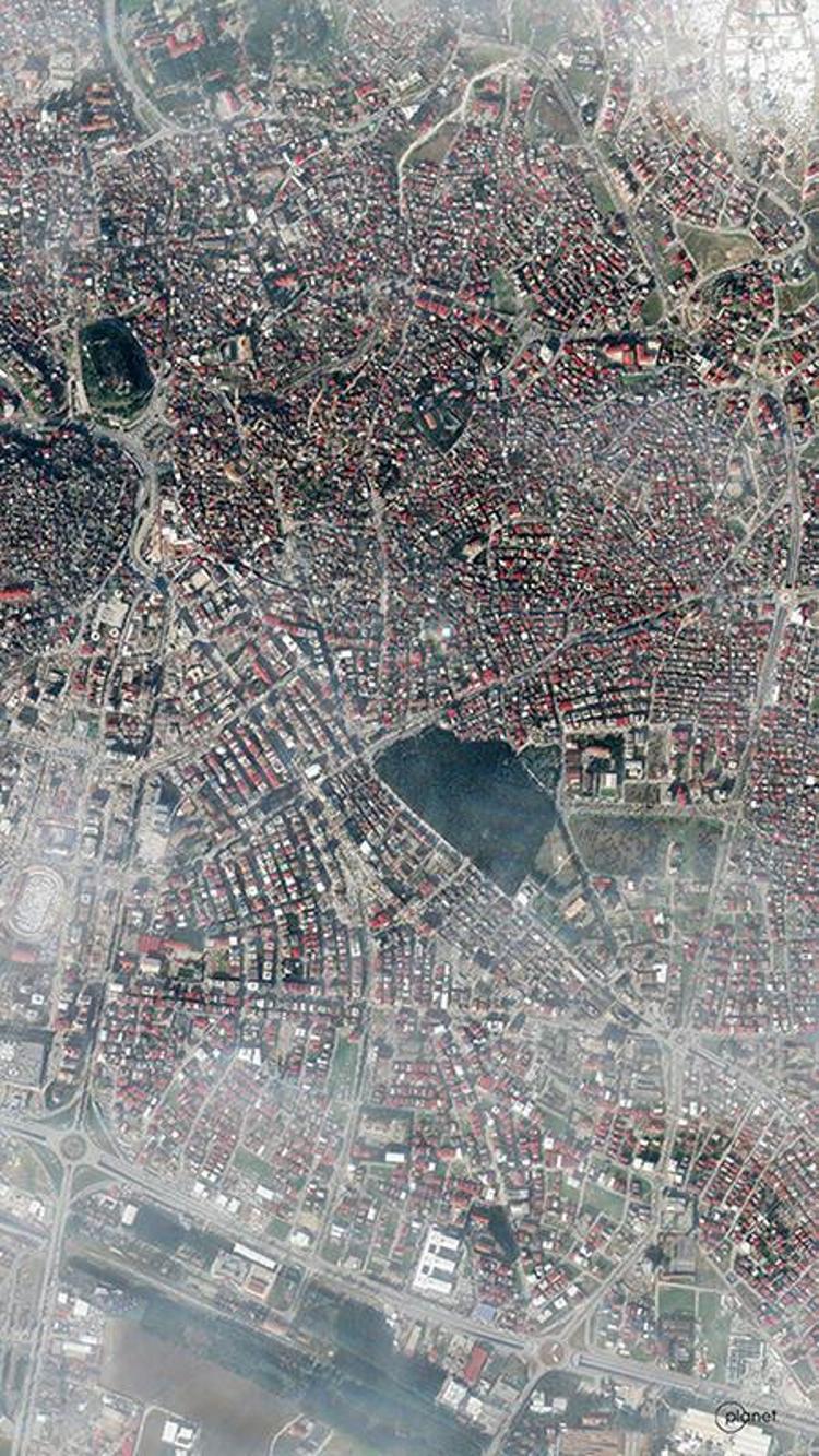 USGS: 190 ve 120 KMLİK FAYLAR KIRILDI