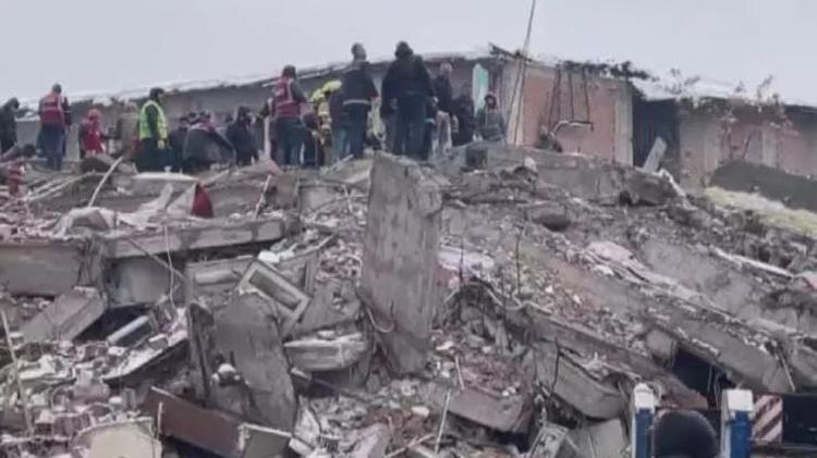 ENKAZDAN ÇIKANLARA NEDEN HEMEN SU VERİLMEZ