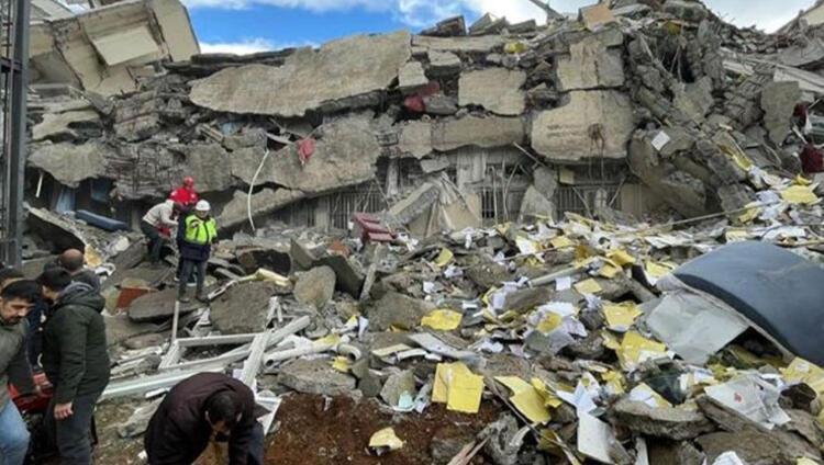 Sanatçı Karsudan bir iyi bir kötü haber geldi