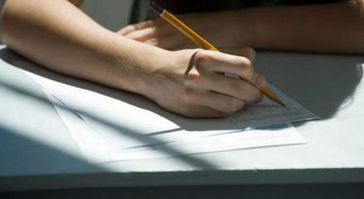 YKS 2. dönem konuları hangileri 2023 üniversite sınavında hangi konular çıkacak 2023 TYT AYT Matematik, Türkçe, Fizik, Kimya 12. sınıf 2. dönem konuları