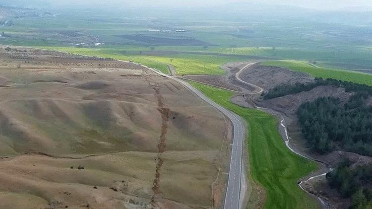 Fay kırığı görüntülendi Kilometrelerce uzunlukta, felaketin büyüklüğü ortaya çıktı