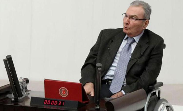 Deniz Baykal kimdir, kimdir CHP Eski Genel Başkanı Deniz Baykal kaç yaşında neden öldü, hastalığı neydi