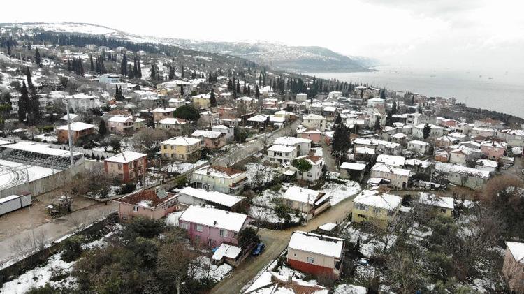 17 Ağustos depreminin yıkamadığı Tavşancılın sırrını mahalle sakinlerini anlattı