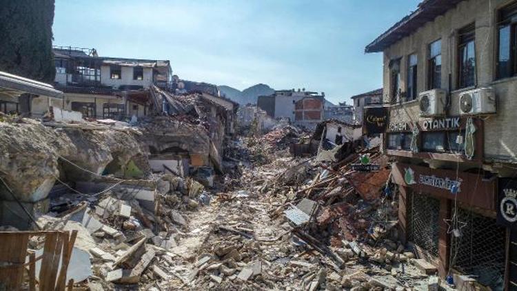 Hasarsız binalara yardım var mı Depremde hasar görmeyen binalar için 10 bin TL yardım verilecek mi