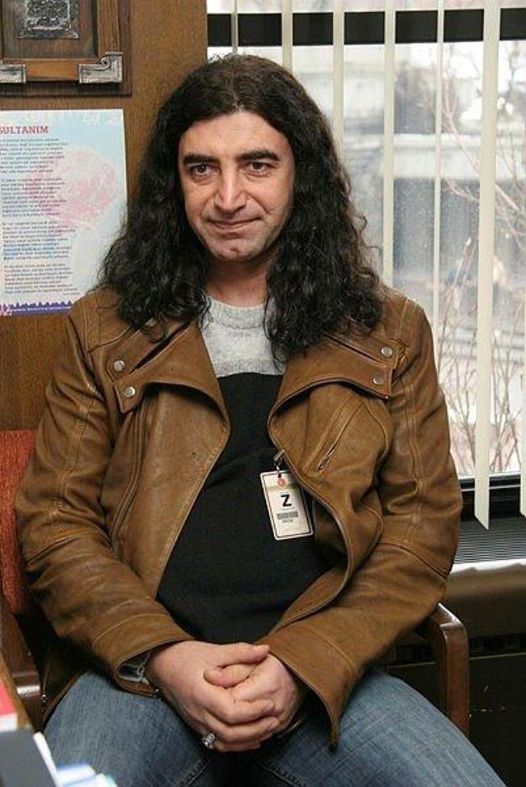 KÜÇÜK DİLİMİ YUTTUM