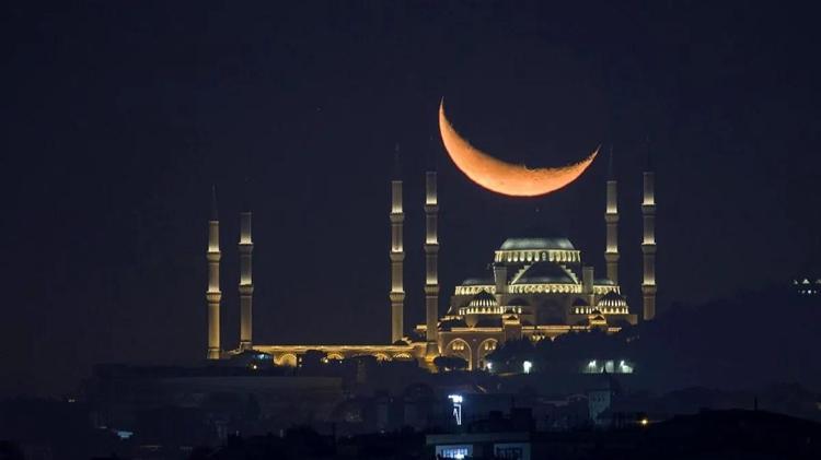 Şaban ayının ikinci on gününde bir defa: