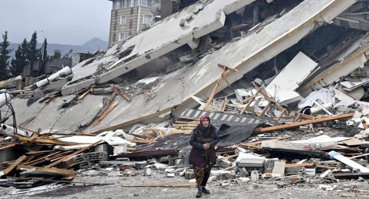 Marmara Denizi fay hattı Marmara Denizi fay haritasına göre hangi iller deprem bölgesi Marmara Denizi deprem haritası