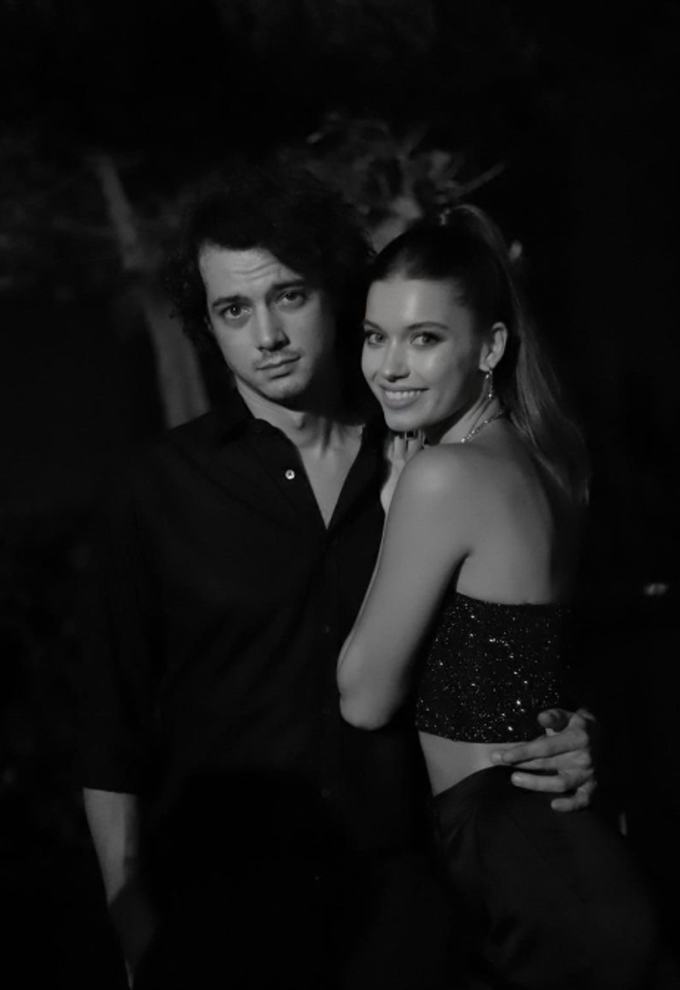 Dilan Çiçek Deniz ve Mert Yazıcıoğlu aşk mı yaşıyor