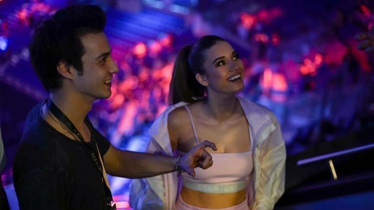 Dilan Çiçek Deniz ve Mert Yazıcıoğlu aşk mı yaşıyor