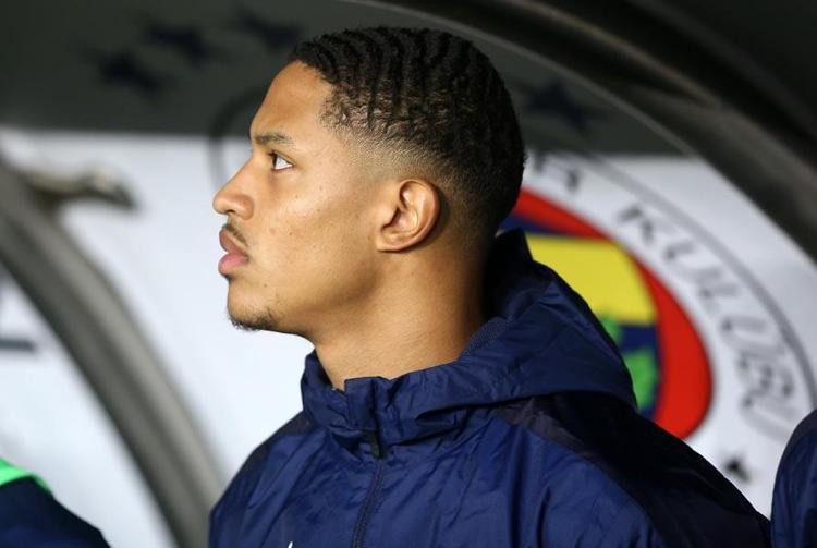 Alex de Souza, Aurelio ve Baroninin bütün özellikleri onda var Fenerbahçeye dünyaca ünlü 8 numara