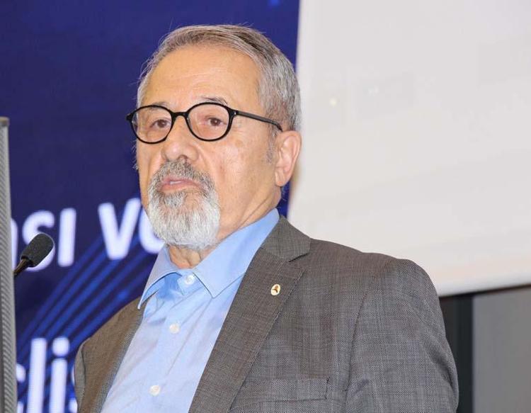 Naci Görür, ‘7.4 büyüklüğünde deprem olabilir’ deyip, o bölgeyi işaret etti: ‘Bu gerçek bir beka sorunu’