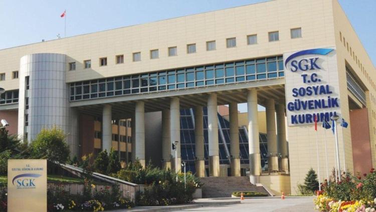 SGK HAFTA SONU ÇALIŞIYOR MU, BUGÜN SGK BİNALARI AÇIK MI