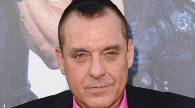 TOM SIZEMORE FİLMLERİ