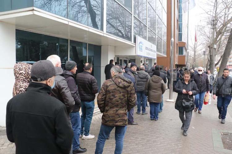 EYT fırsatı Primi eksik olanlara güzel haber geldi, hak kaybı önlenecek